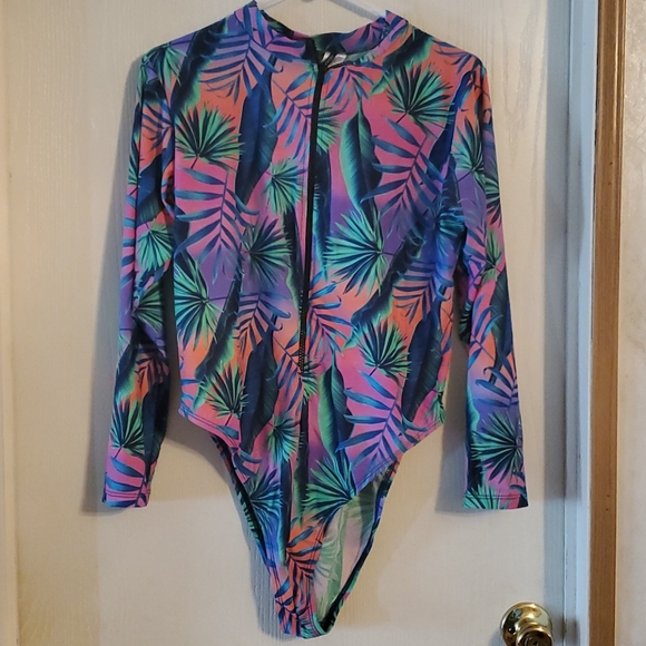 Fashion Nova Women's Bodysuit, Size 1X - Picture 2 of 7